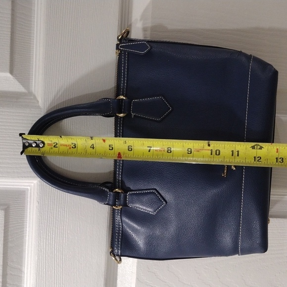 Samantha Thavasa Blue Leather Shoulder Bag - Zipper Closure - Gold Hardware - Picture 15 of 15